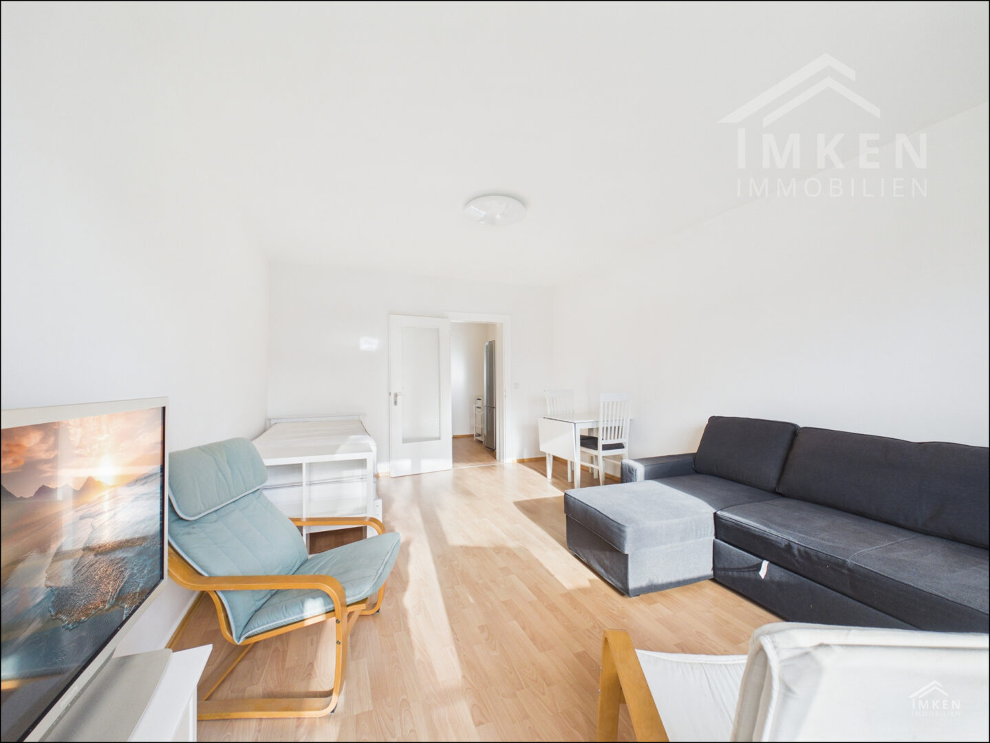 Wohn- / Schlafzimmer