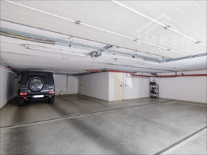 Tiefgarage mit 4 Stellplätzen