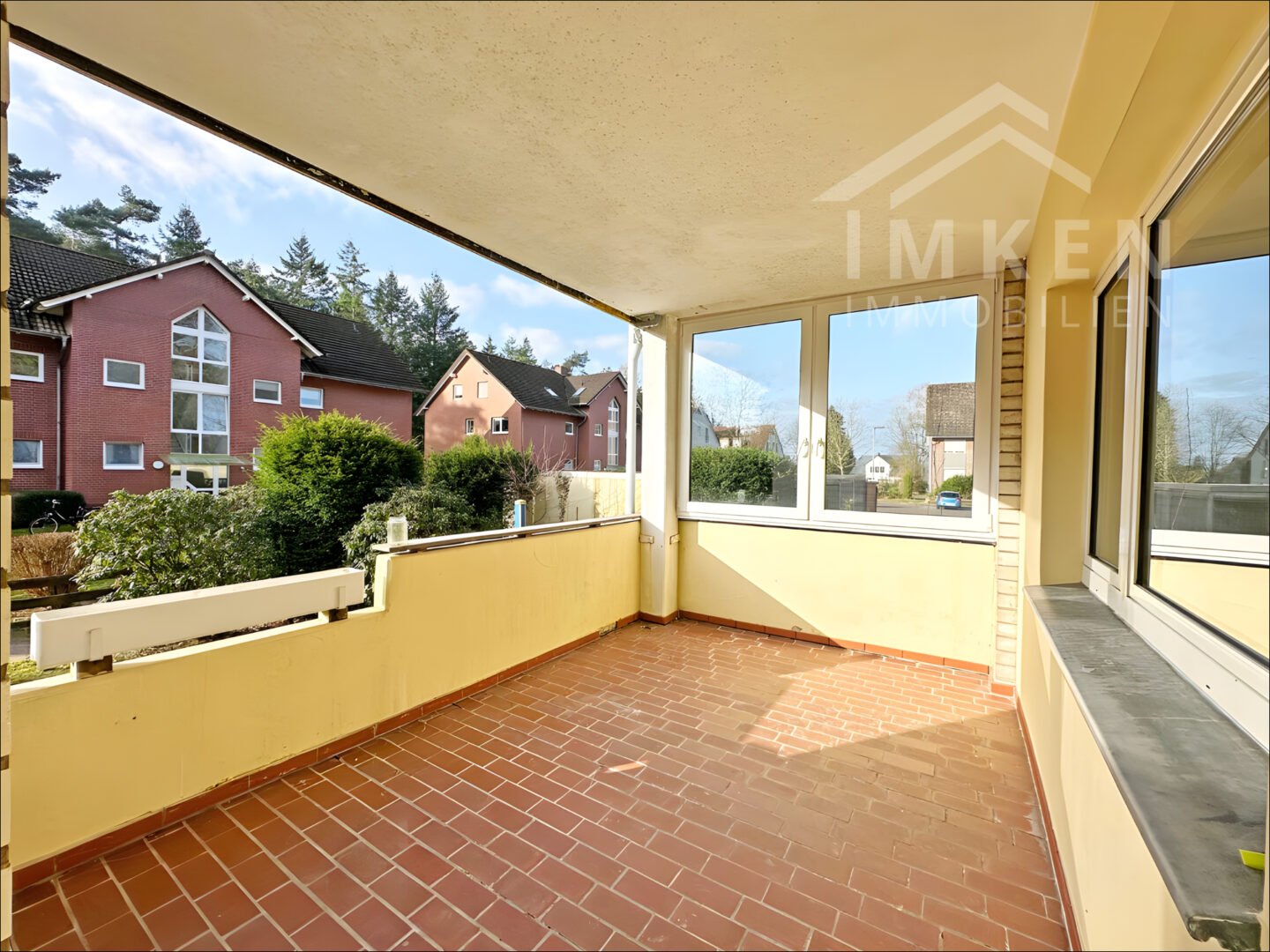 Terrasse (vor der Sanierung)