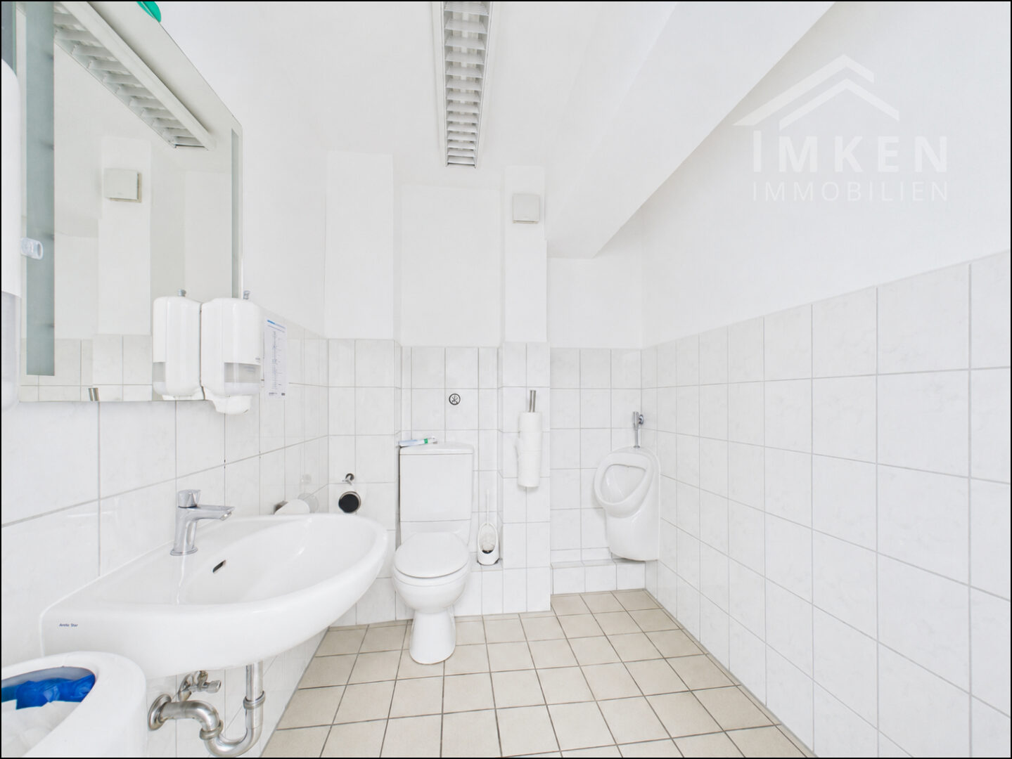 WC rechte Einheit