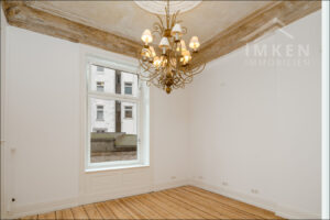 Raum hinten