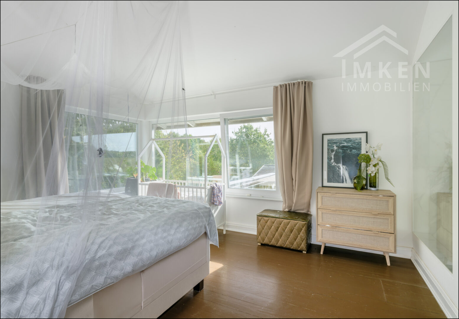 Master-Suite Schlafen OG